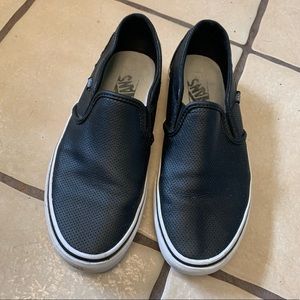 Vans Women Asher Slip on- black